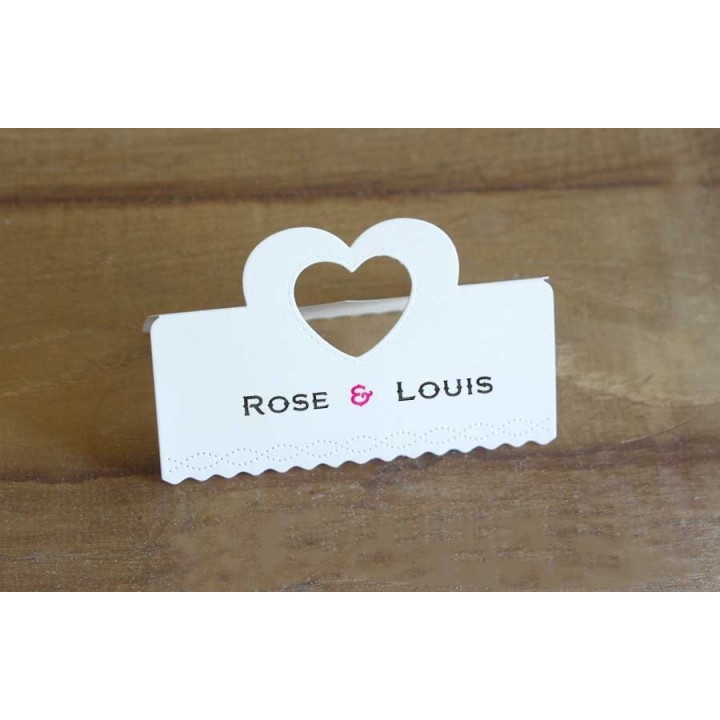 MARQUE PLAQUE DECOUPE EN COEUR, basse en dentelle
modèle banc JAIME