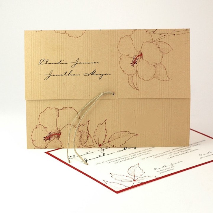 Faire-part mariage, POCHETTE kraft en 3 volets fleurs bordeaux, ficelle naturelle  A GRENOBLE