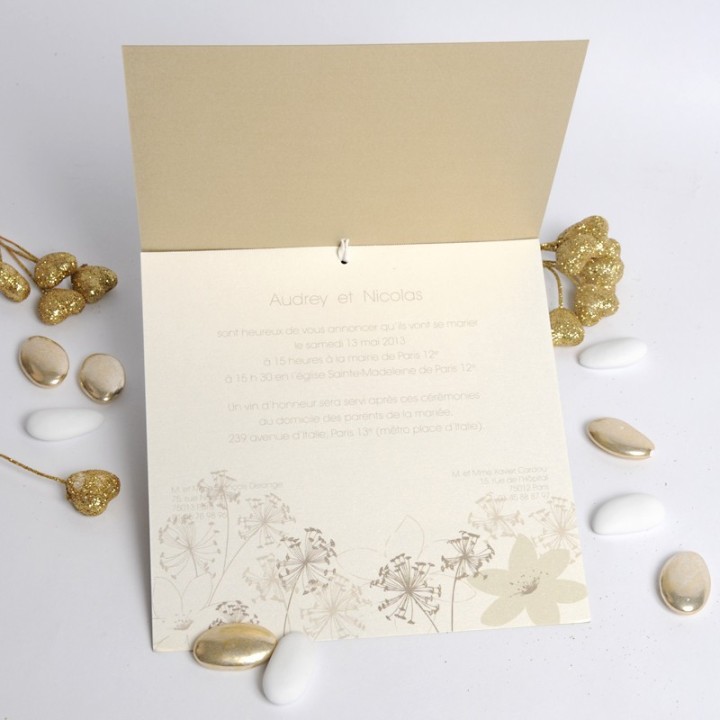 INVITATION mariage dorée, Chic papier scintillant ,  riche et blanc cassé,  lacet ruban étiquette prénom