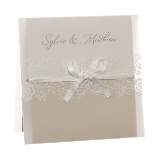 Faire-part mariage, création distinguée, prénoms sous le calque, sublime de dentelle blanche